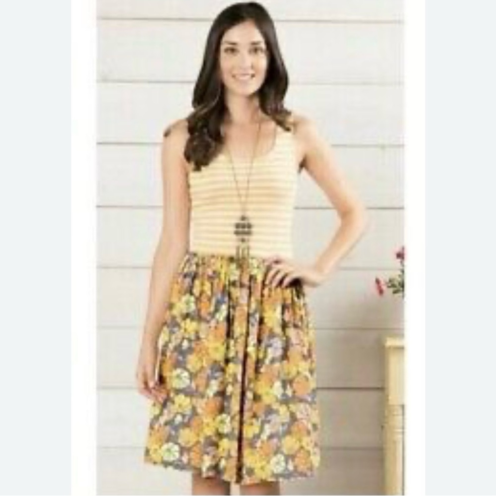 Matilda Jane Size M Medium Yellow Floral Striped Dress
